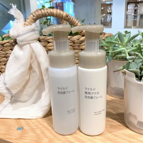 即購入OK☆emuemu 無印良品 泡洗顔フォーム ×24 即購入OK☆emuemu様専用 無印良品 泡洗顔フォーム ×24 泡洗顔